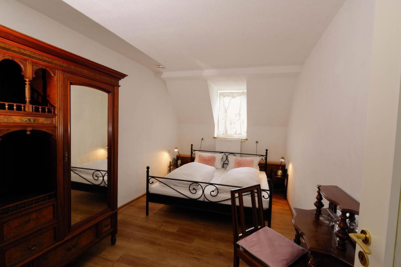 Hotel Klostermuehle Siebenborn Maring-Noviand Extérieur photo